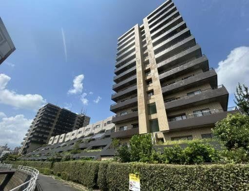 4LDK apartment in Kokurakita Ward, Kitakyushu, Fukuoka - Photo 1