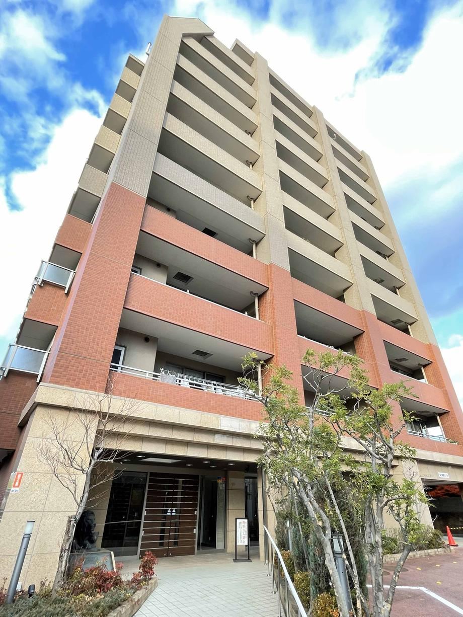 3LDK apartment in Kuwana, Mie - Photo 1