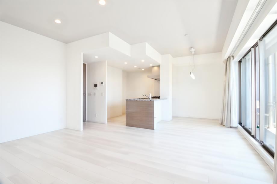 2LDK apartment in Nisshin, Aichi - Photo 1