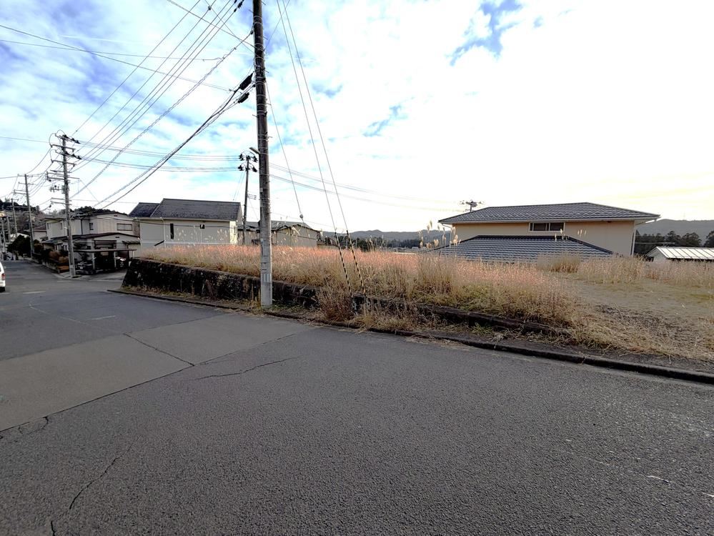 Spacious Land in Hitokita, Sendai - Photo 1