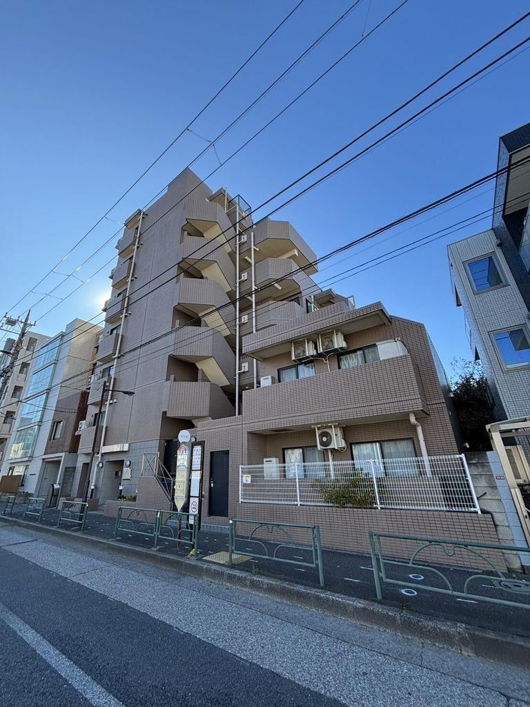 Stylish 2LDK Apartment Near Ogikubo Station - Photo 1