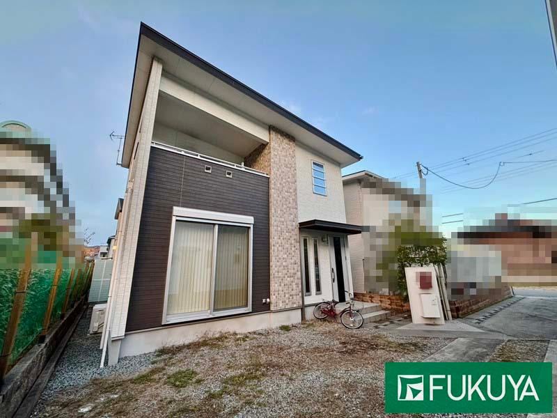 Charming 4LDK Home Near Yobe Station - Photo 1
