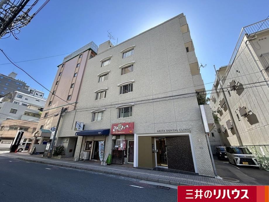 1LDK+S apartment in Naka Ward, Hiroshima - Photo 1