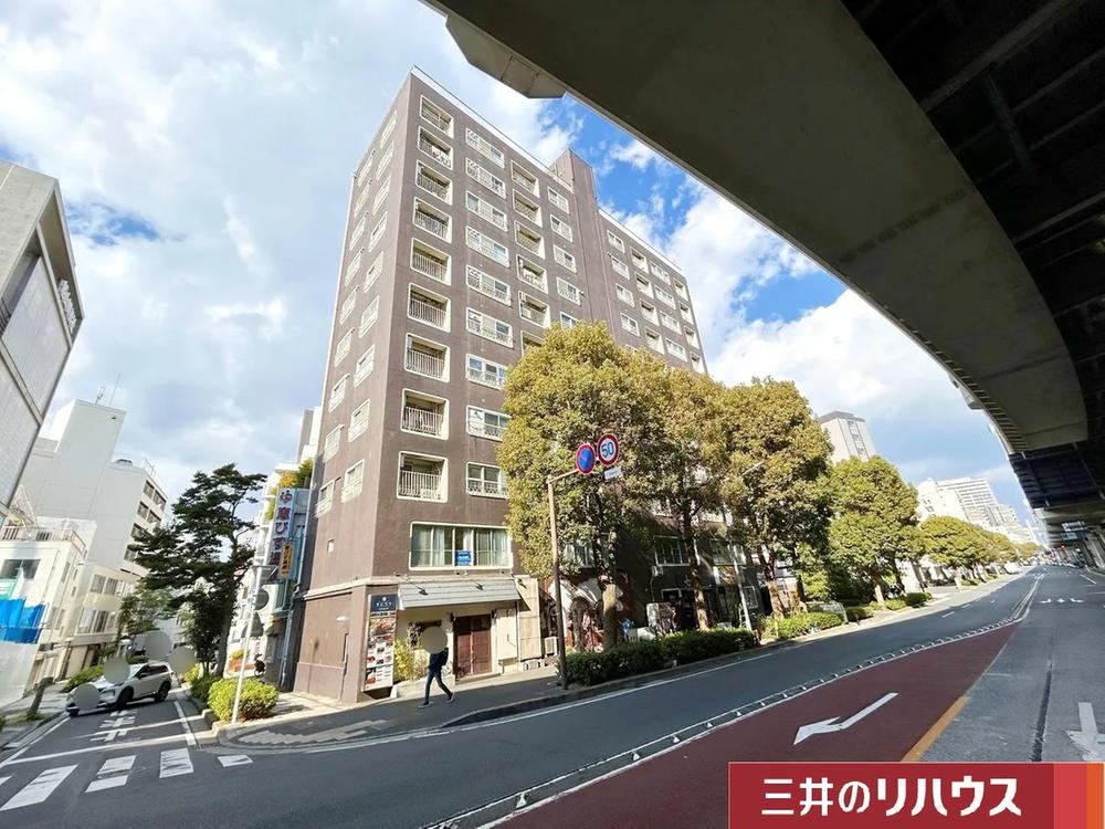 Cozy Studio Apartment in Yamashitacho - Photo 1