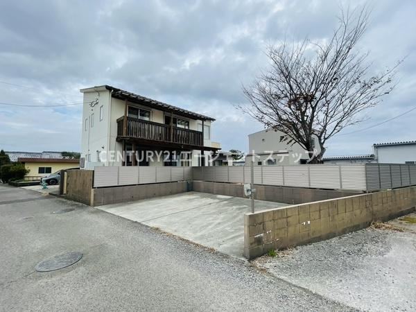 Spacious 5LDK House in Awakihara - Photo 1