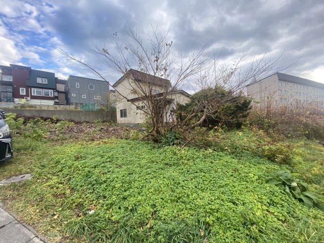 Spacious Land in Takashima - Photo 1