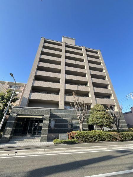 4LDK apartment in Hakata Ward, Fukuoka - Photo 1
