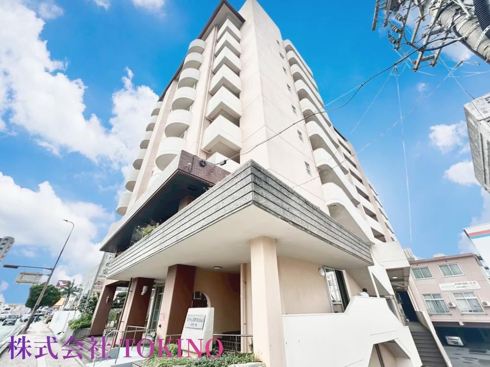 1LDK apartment in Urasoe, Okinawa - photo 1