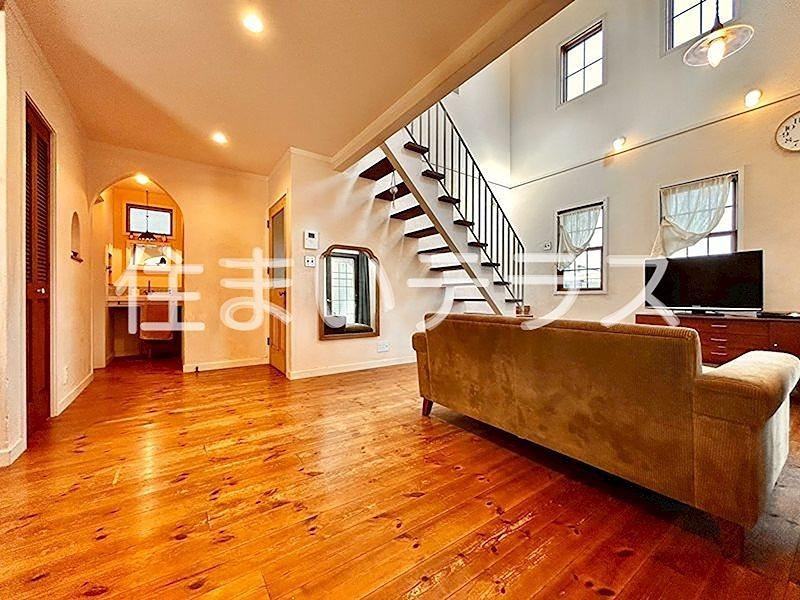 Stylish Provencal-Style Home in Kurashiki - Photo 1