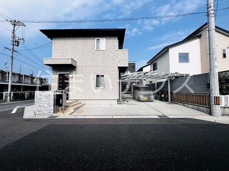 Modern All-Electric 4LDK Home by Daiwa House - Photo 1