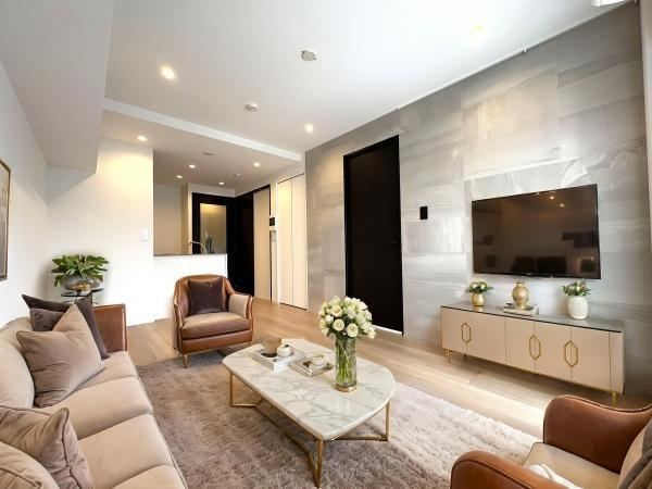 Bright 1LDK Apartment in Meguro with Great Views - Photo 1