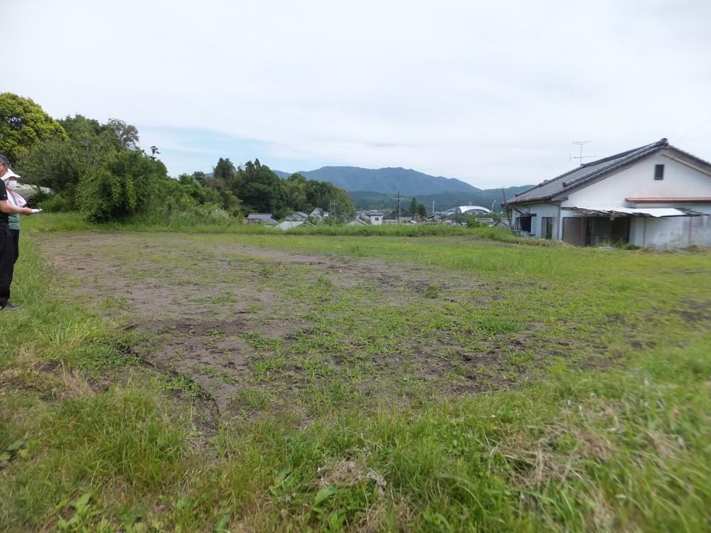 571 m² land in Miyakonojo, Miyazaki - Photo 1