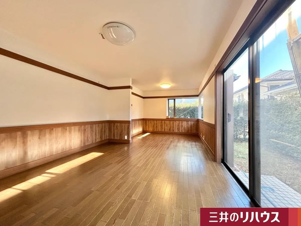 Renovated 4LDK Home with Garden in Katsuradai 2 - Photo 1