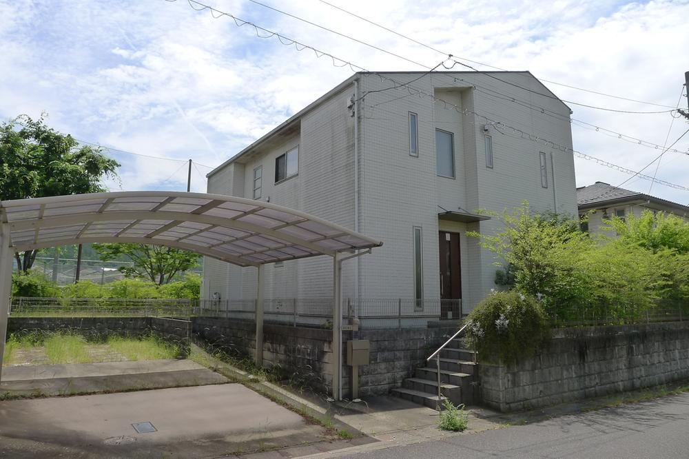Spacious 4LDK+S House in Matsugaoka - Photo 1