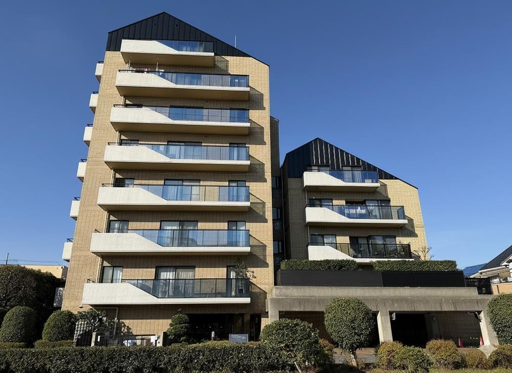 3LDK apartment in Asahi Ward, Osaka - Photo 1