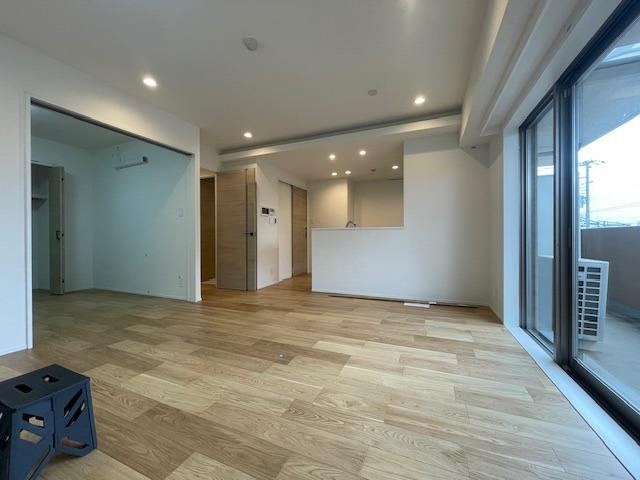Spacious 3LDK Apartment in Omiya - Photo 1