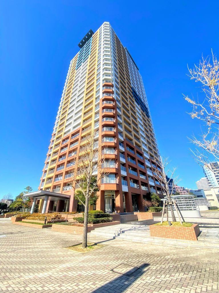 2LDK apartment in Sawara Ward, Fukuoka - Photo 1