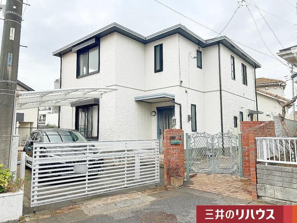 Spacious 5LDK Home in Nagakubo - Photo 1