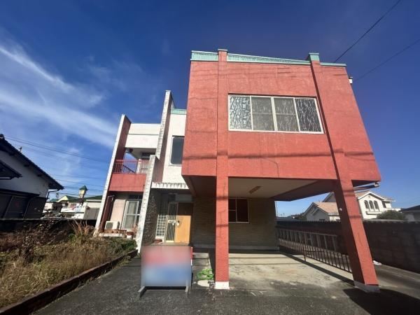 Versatile 6LDK House in Niihama - Photo 1