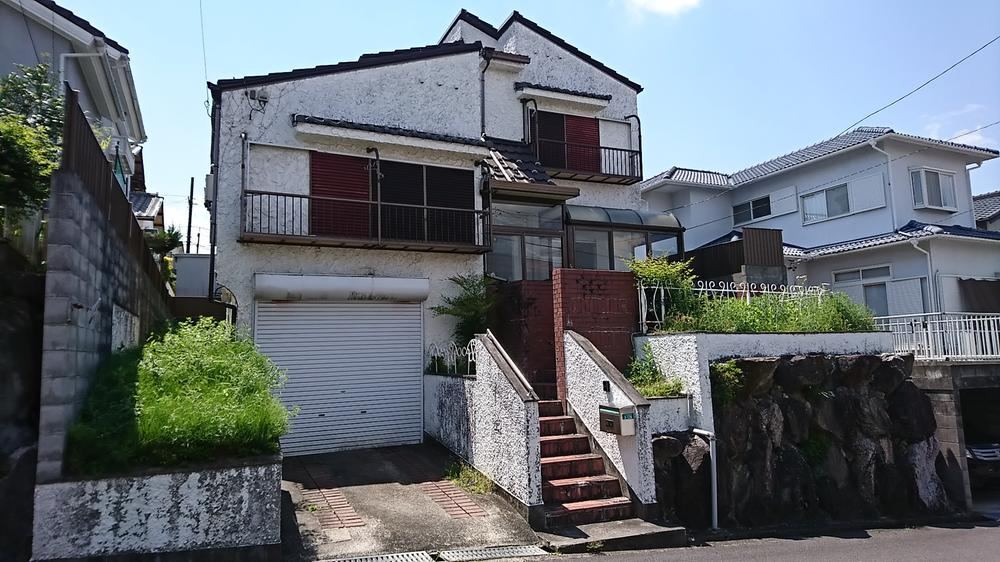 Spacious 5DK House in Tsutsujigaoka Kita - Photo 1