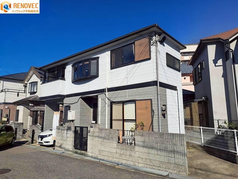 Spacious 4LDK Home in Hirai - Photo 1