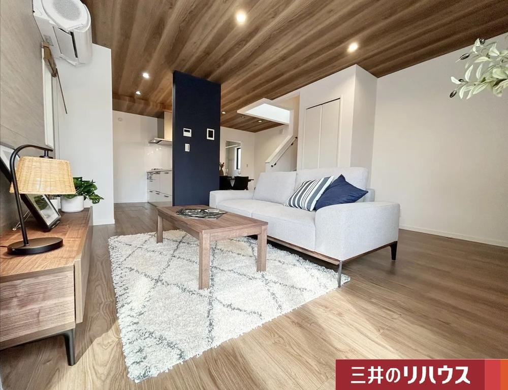 Modern 4LDK House Near Yawata Station - Photo 1