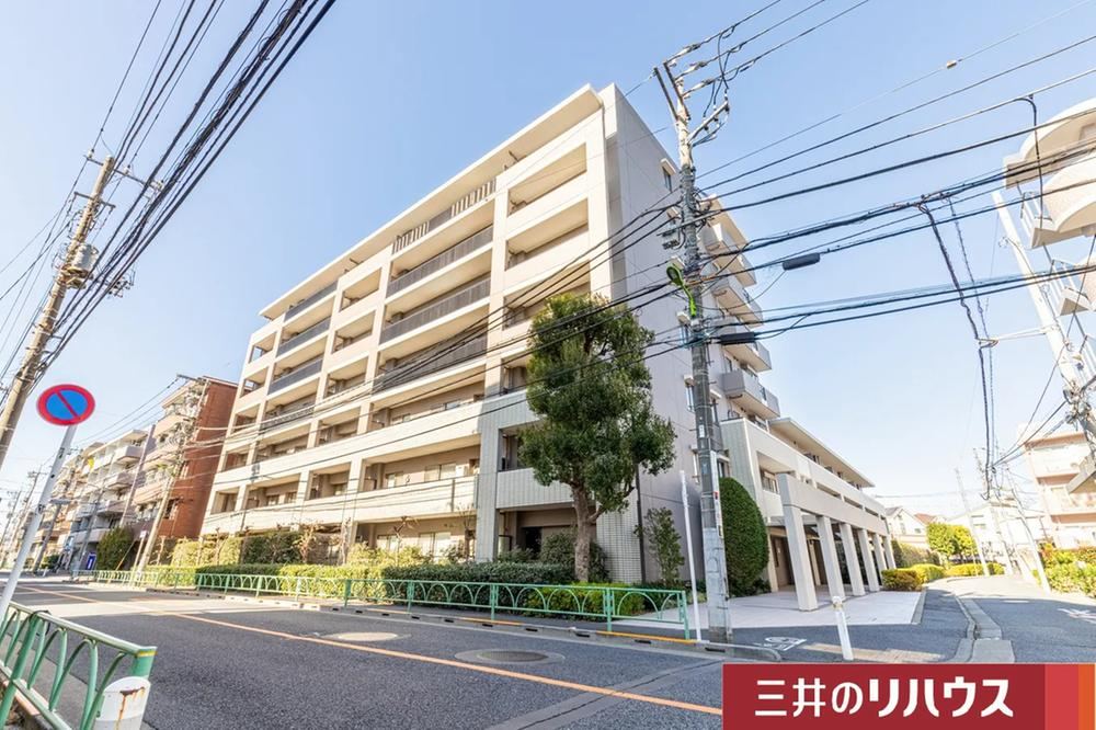 4LDK apartment in Setagaya Ward, Tokyo - Photo 1