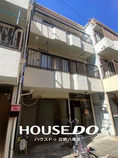 4DK House Near Wakae-Iwata Station in Higashi-Osaka - Photo 1
