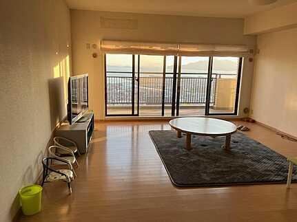 4LDK apartment in Nishi Ward, Hiroshima - Photo 1