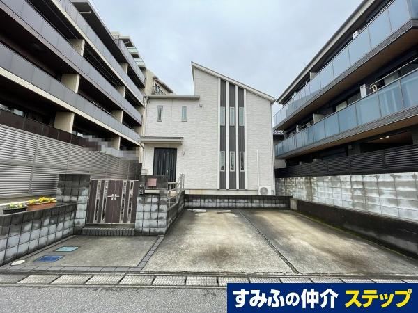 Spacious 6LDK House Near Makuhari-Hongo Station - Photo 1