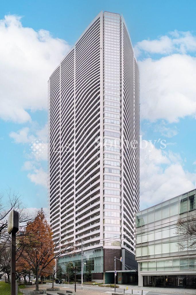 3LDK apartment in Nishi Ward, Osaka - Photo 1