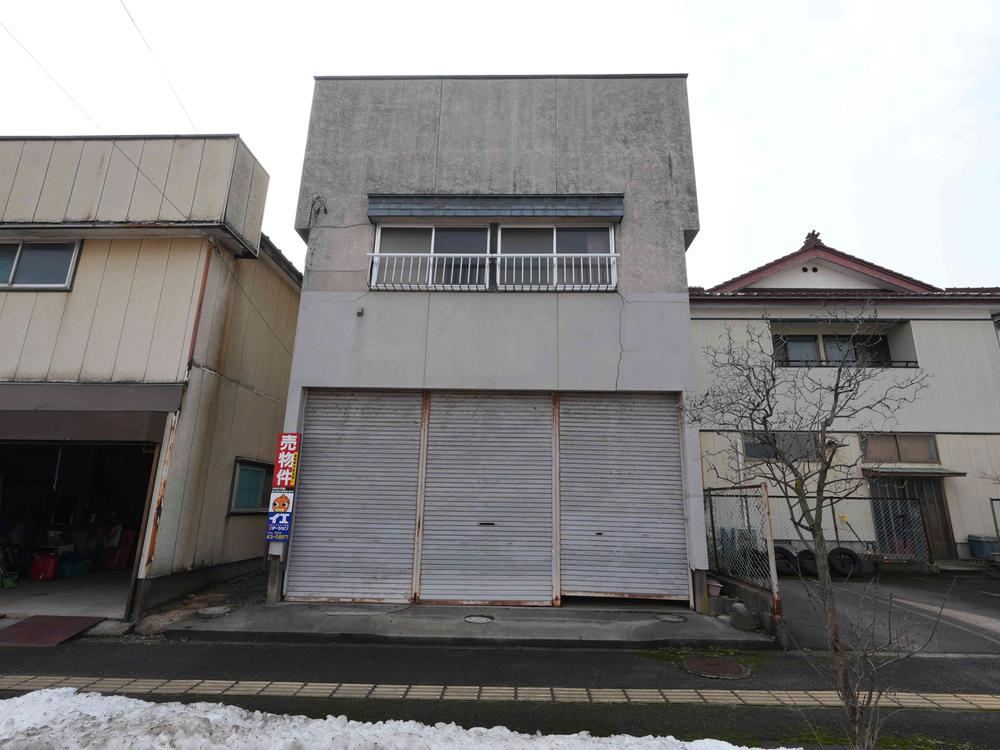 Build Your Dream Home in Sakata - Photo 1