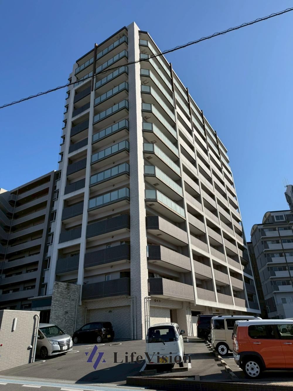 3LDK apartment in Mihara, Hiroshima - Photo 1