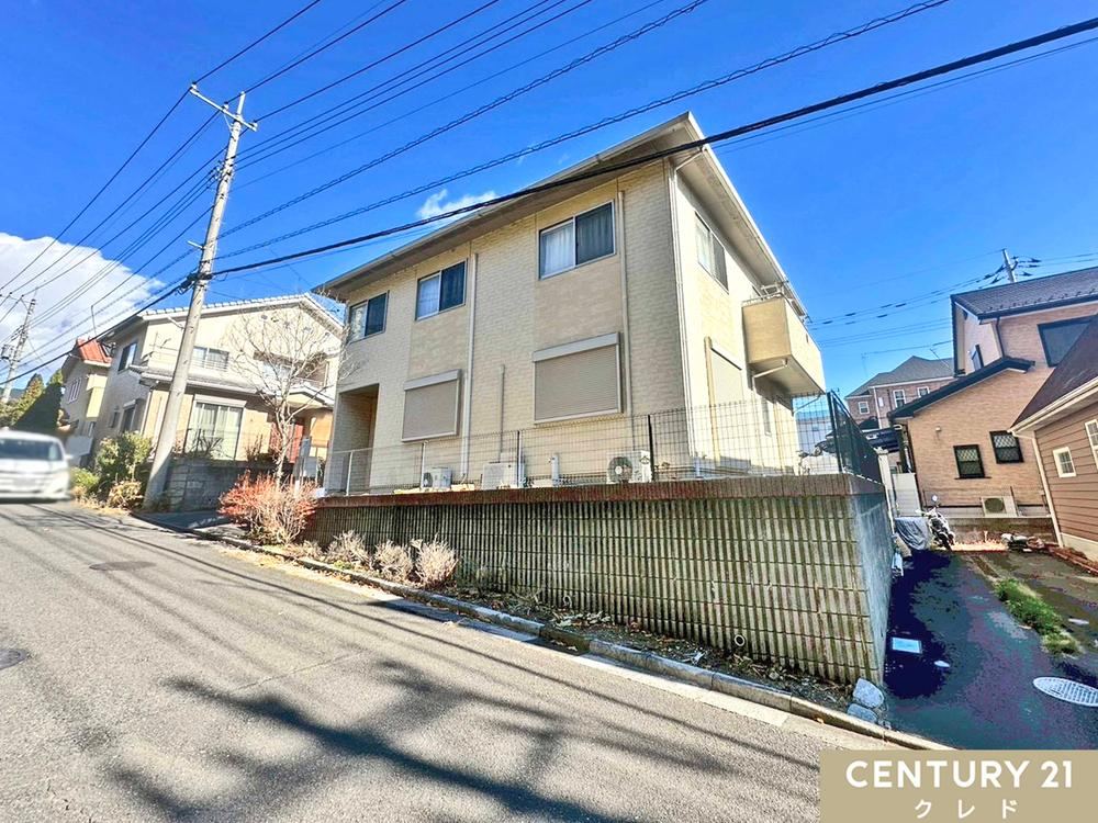 Custom 5LLDDKK House with Ample Storage in Mejirodai, Moroyama - Photo 1