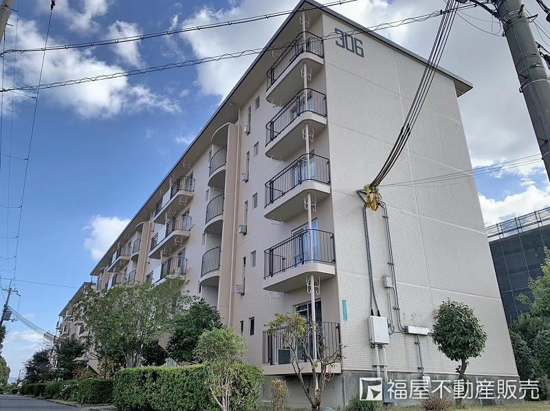 3LDK apartment in Yawata, Kyoto - Photo 1