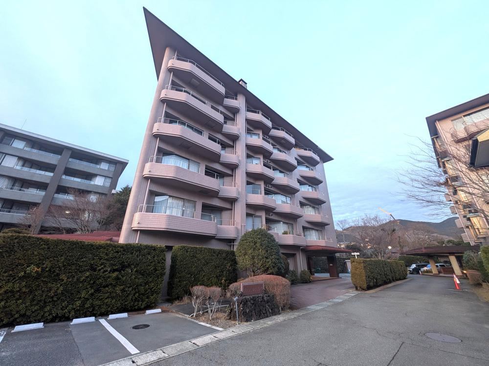1LDK Apartment in Sengokuhara - Photo 1