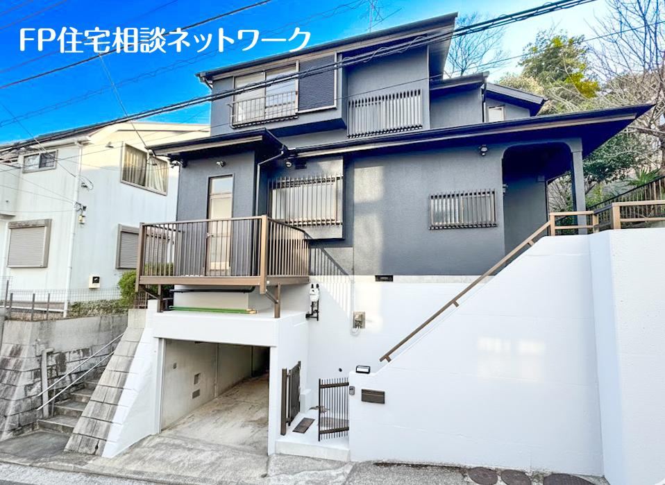 Fully Renovated 3LDK House Near Port Central in Kanagawa, Yokohama - Photo 1