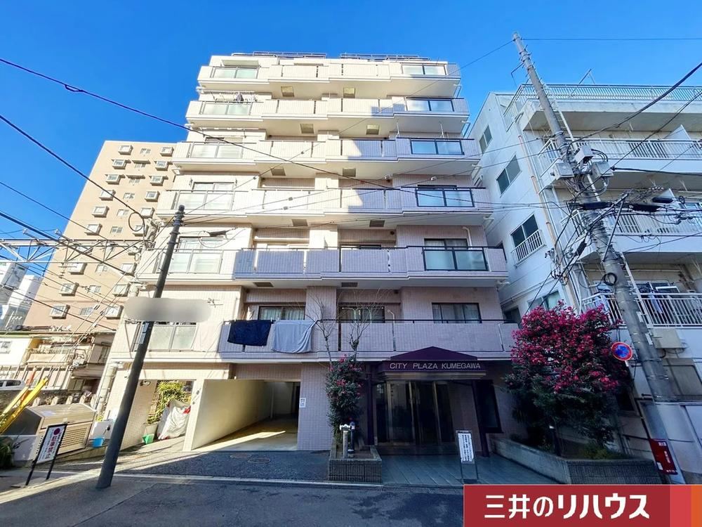 Charming 3LDK Apartment Near Kume-gawa Station - Photo 1