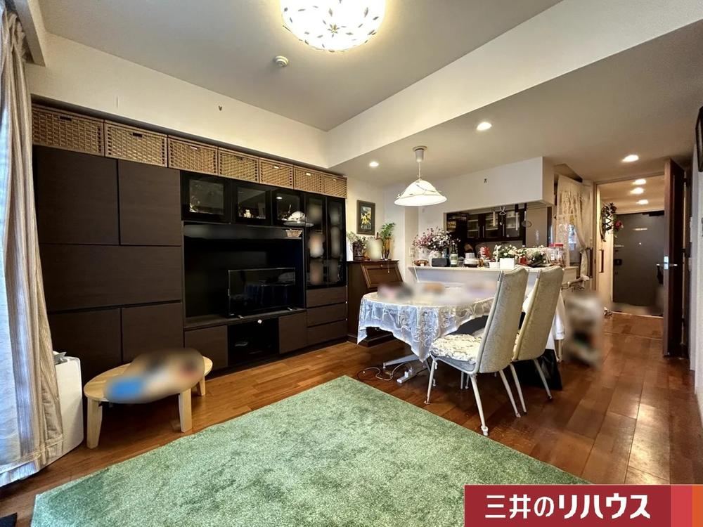 Spacious 1LDK Apartment in Shimoishigami - Photo 1