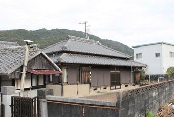 11DK house in Kami