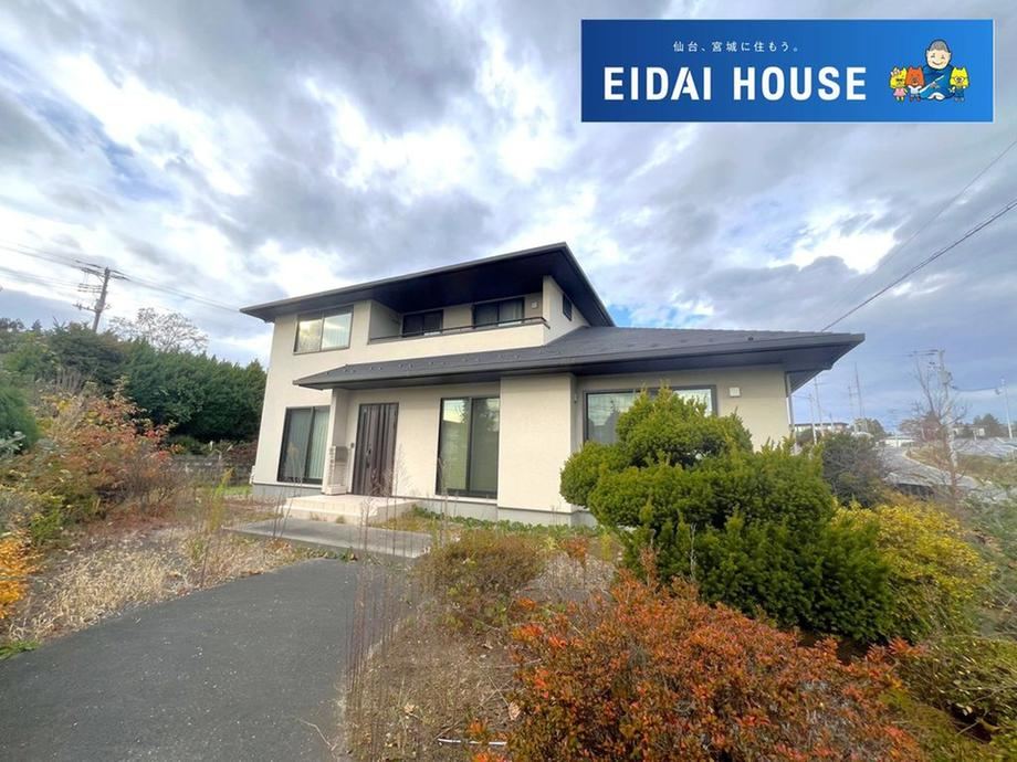 Spacious 6LLDDKK Two-Family Home in Semine - Photo 1