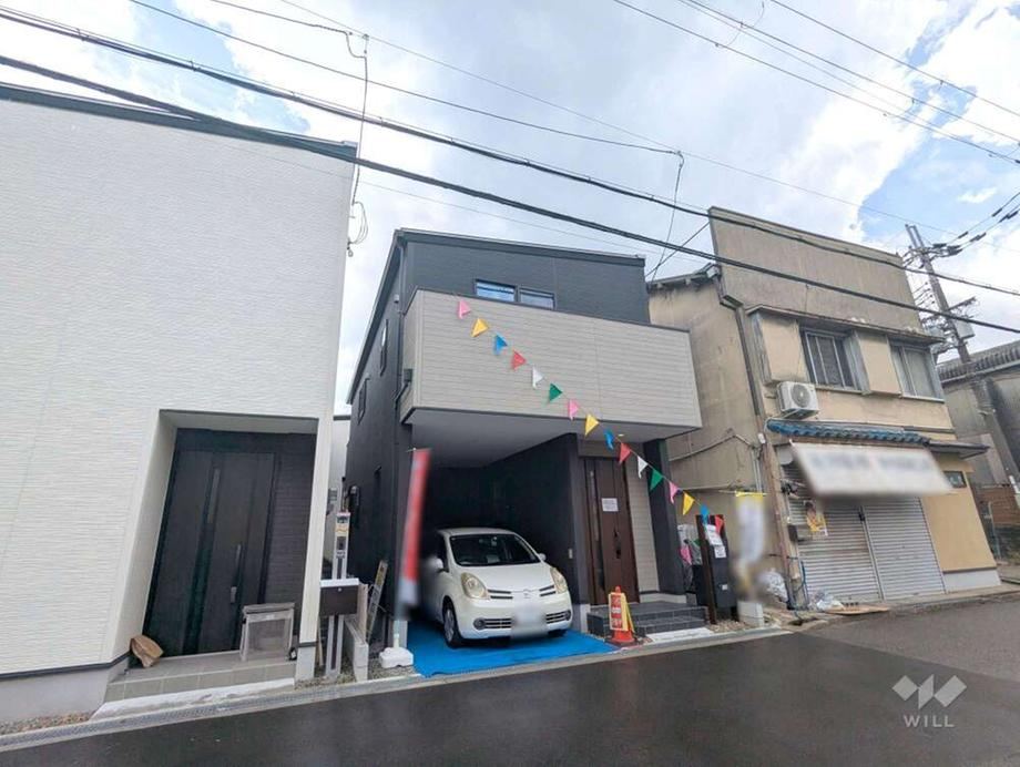 Family-Friendly 2LDK+S Home in Hozumi, Toyonaka - Photo 1