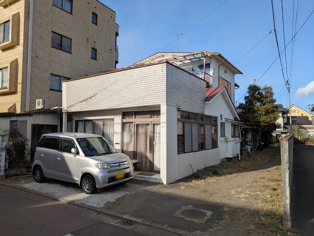 Prime Land in Narita Town - Photo 1