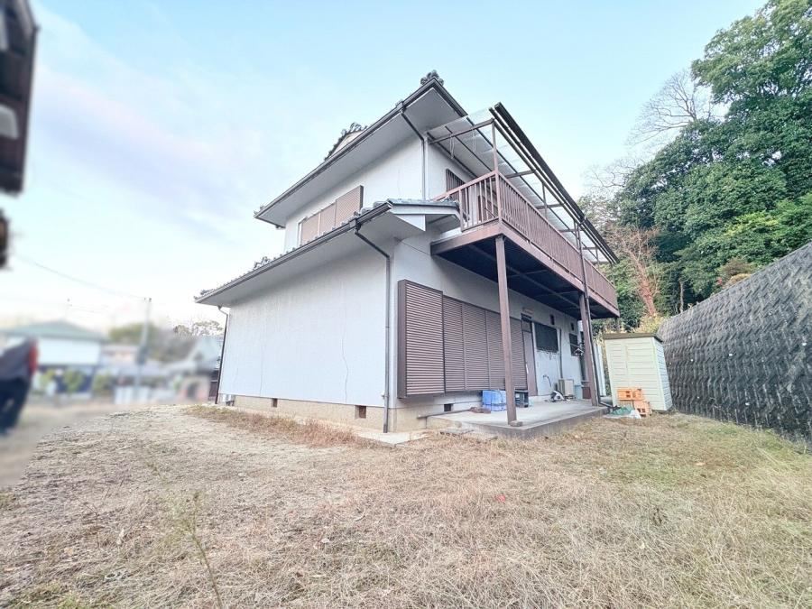 Spacious 6DK House in Rokujou - Photo 1