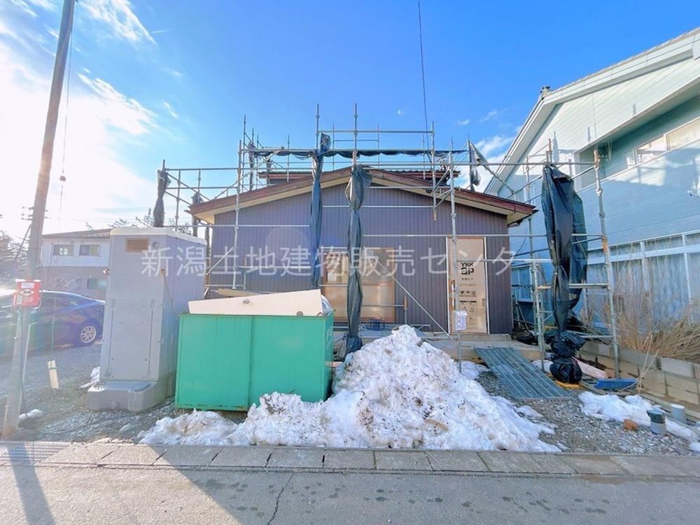 Renovated 3LDK House Near the Beach in Kashiwazaki - Photo 1
