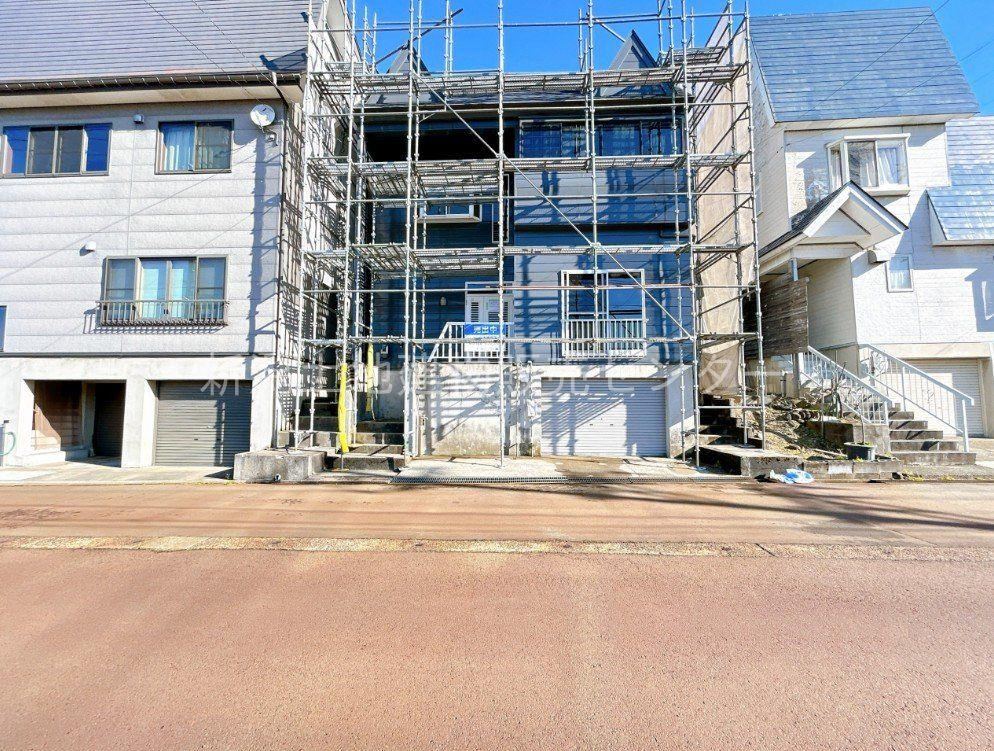 Renovated 3LDK House with Garage in Ojiya - Photo 1