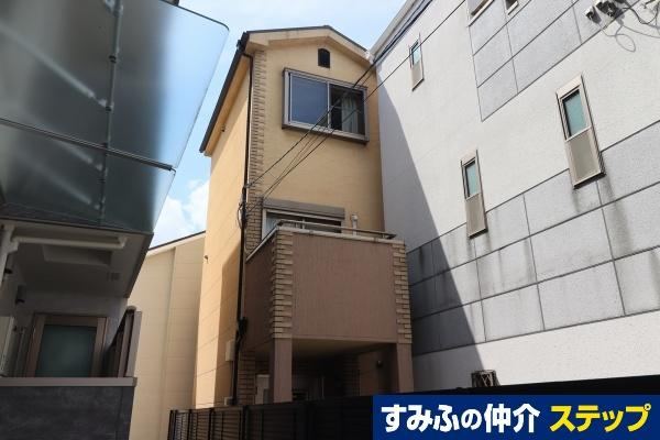Modern 4LDK Home in Oka 6 - Photo 1