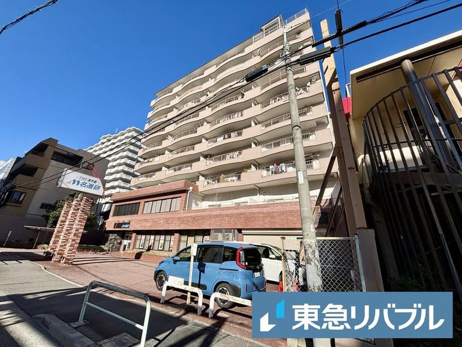 2LDK apartment in Naka Ward, Nagoya, Aichi - Photo 1
