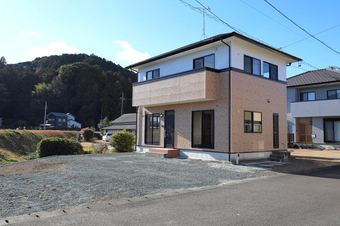 4LDK house in Kikugawa
