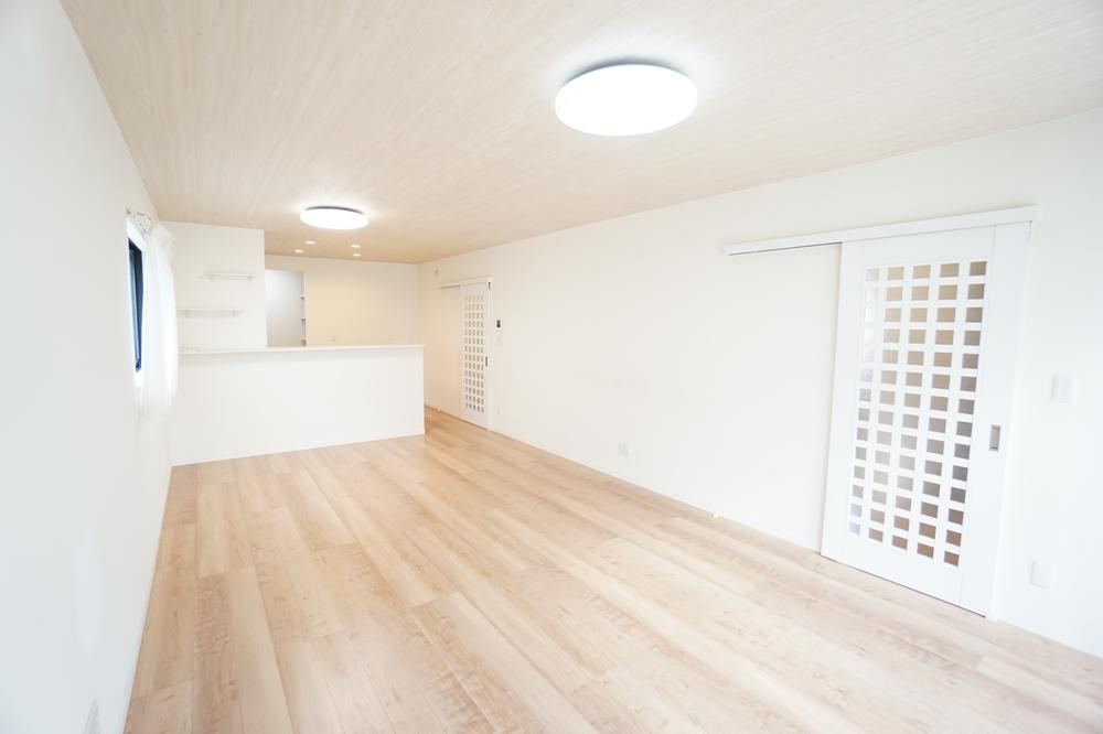 Modern 4LDK Home in Toyoyama with Corner Lot - Photo 1